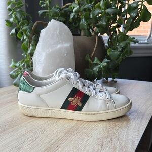Gucci ACE Green and Red Stripe leather Sneaker